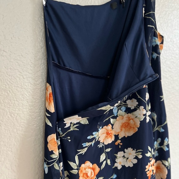 NWOT Elegant Admiration Navy Blue Floral One-Shoulder Maxi Dress - Picture 9 of 9